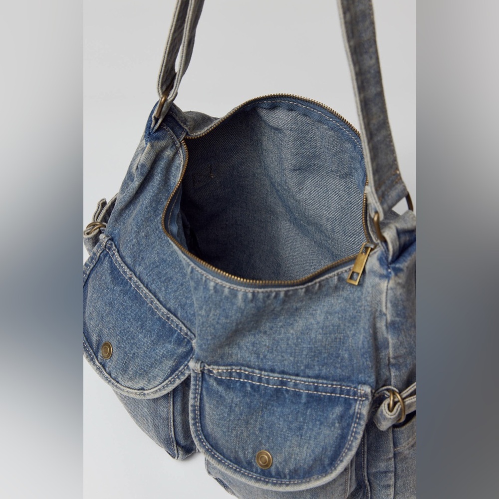 BDG Urban Outfitters Denim Crossbody Bag Blue Wash Y2K Cargo Utility Hobo Purse - Picture 6 of 6